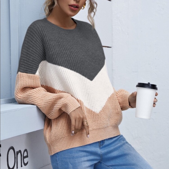 🆕 Chevron Print Color Block Sweater Charcoal - Picture 2 of 10